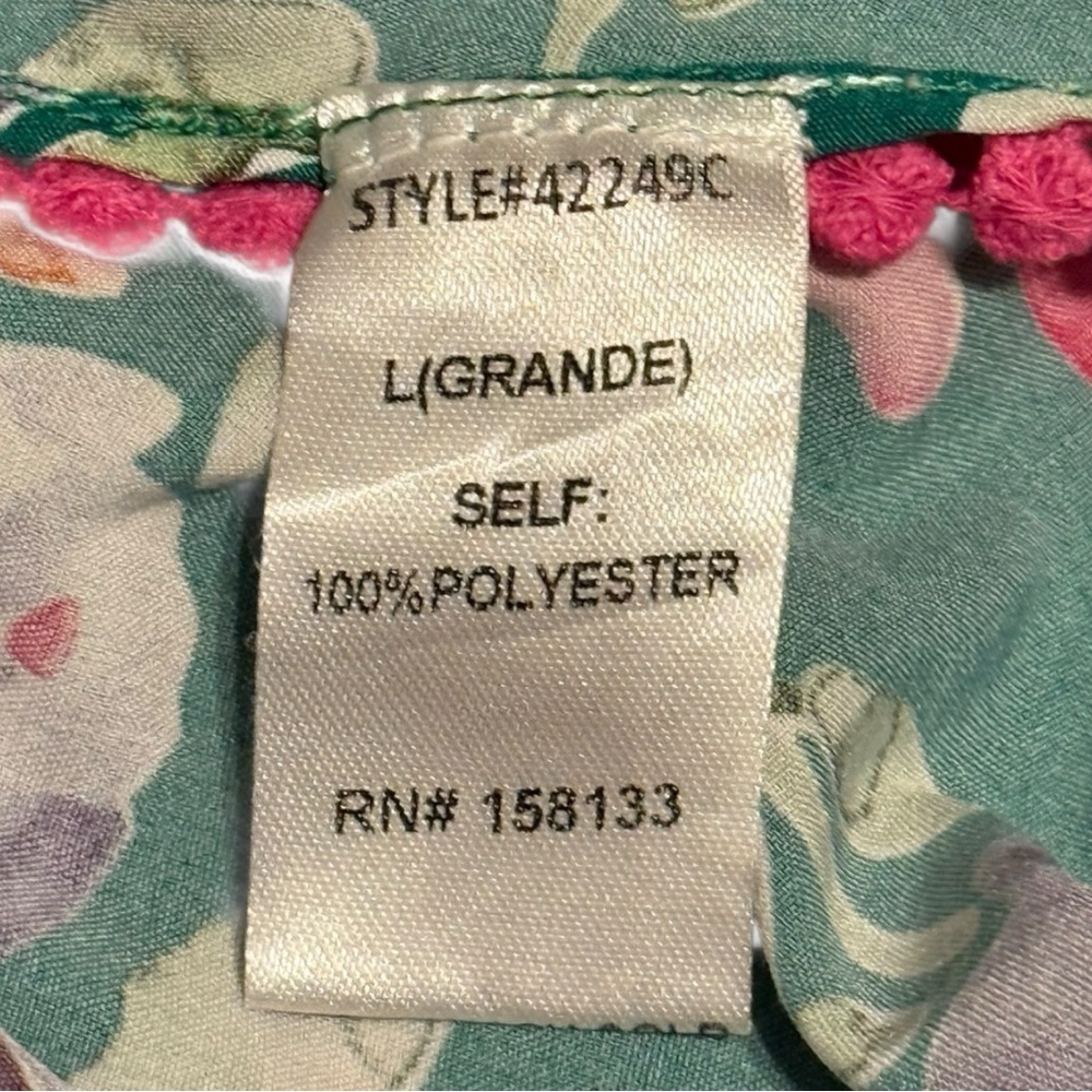 Staccato Green Floral Pom Trim Shorts Size Large - Picture 4 of 5